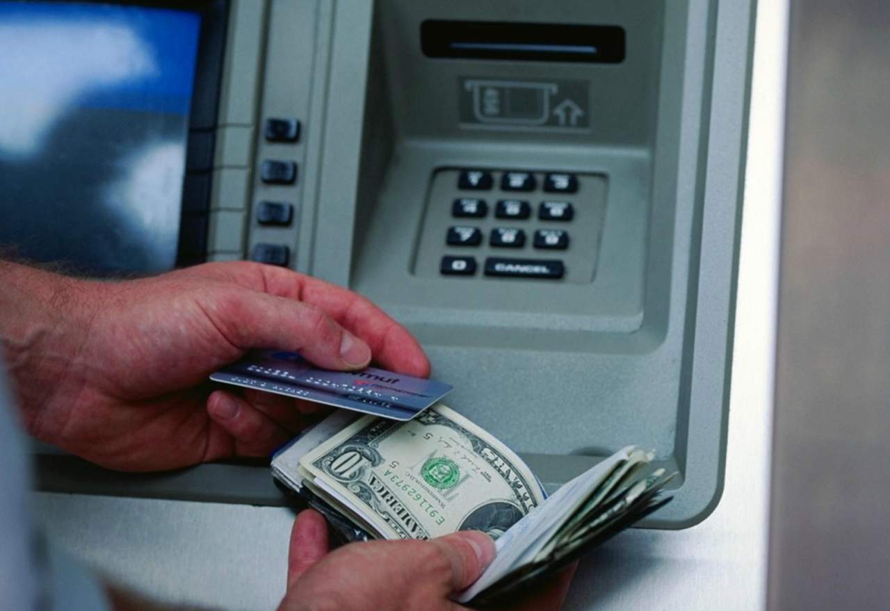 В Харькове задержали банкоматного вора 