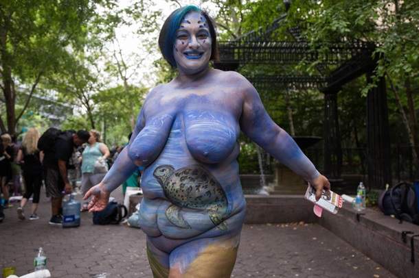 В Нью-Йорке прошел третий ежегодный фестиваль боди-арта NYC Bodypainting Da...