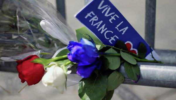 "ИГ" взяли на себя ответственность за теракт во французской Ницце