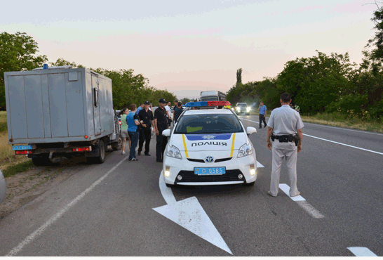 На Николаевщине пьяный водитель грузовика выехал на встречную полосу и врезался в маршрутку