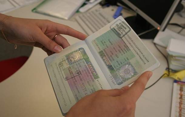 Генконсульство Польши во Львове заявило о рекордном числе выданных виз
