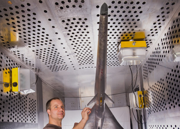 NASA начало тесты модели сверхзвукового пассажирского самолета QueSST