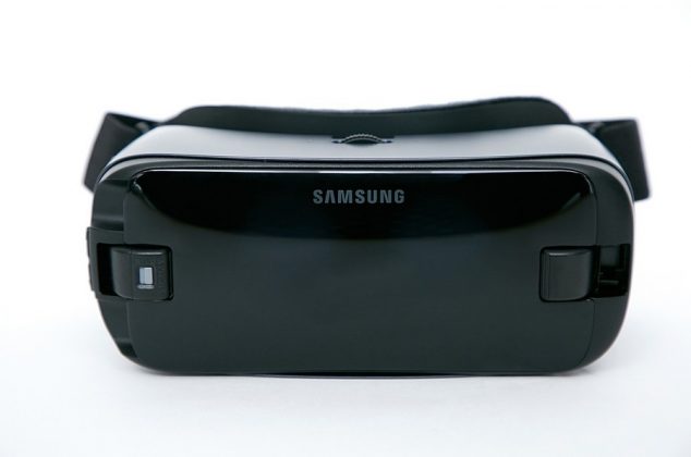 Samsung готовит новую версию Gear VR — на сей раз с контролером