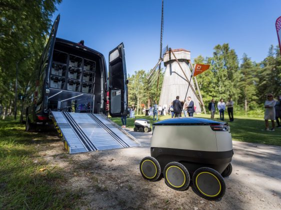В Эстонии тестируют доставку почтовых сообщений роботами