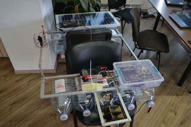 17-летний украинец создал робота для сбора мусора в реках