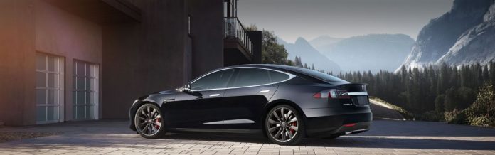 SpaceX помогла Tesla ускорить производство автомобилей
