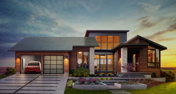 Tesla начала устанавливать «солнечные крыши»