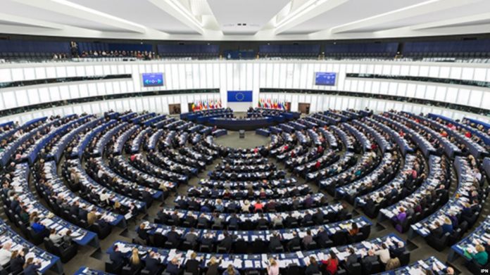 Комитет Европарламента рассмотрит отмену роуминга с Украиной 14 сентября