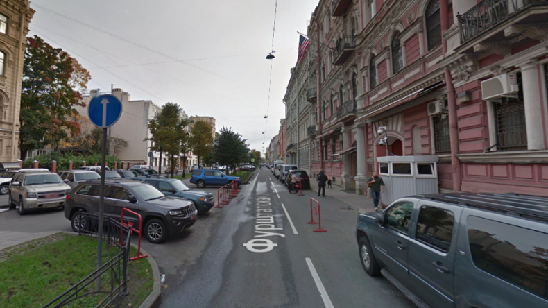 В Петербурге исчезла парковка генконсульства США