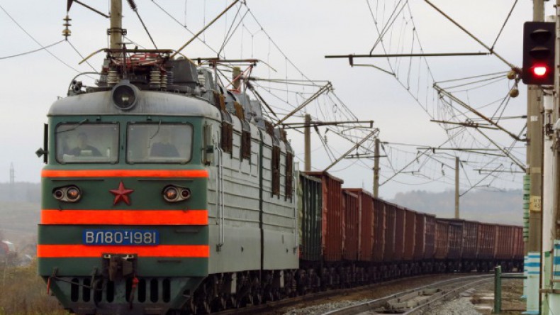 Первые российские поезда пошли в обход Украины