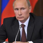 Путин предупредил о рисках при использовании криптовалют