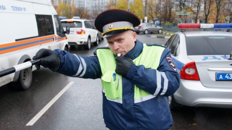 МВД РФ опубликовало правила остановки автомобилей