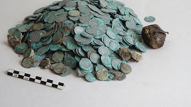 Археологи обнаружили сокровища в аббатстве Клюни во Франции