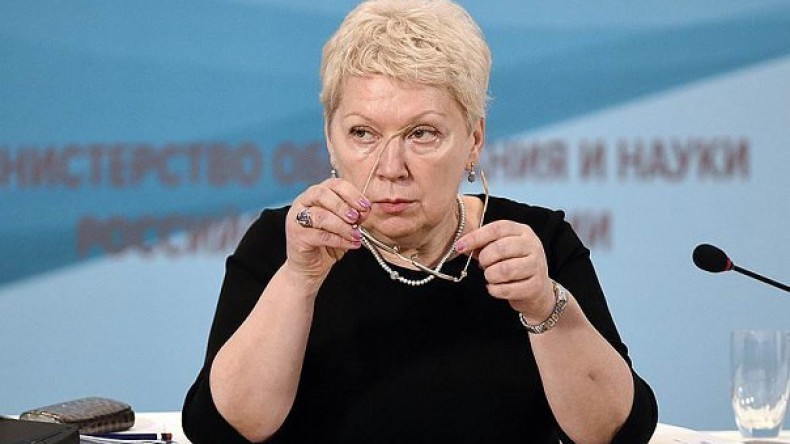 Министру образования России не нравятся школьные учебники