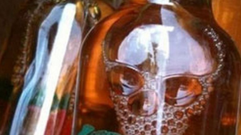 На бутылках с алкоголем предлагают размещать устрашающие картинки о вреде спиртного