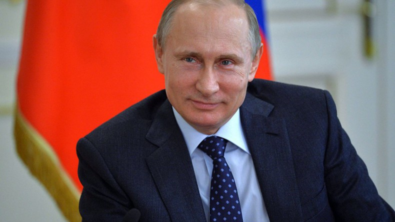 Число собранных в поддержку выдвижения Путина подписей превысило миллион