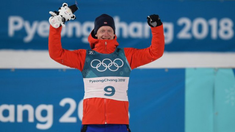 Йоханнес Бё выиграл индивидуальную гонку на Олимпиаде