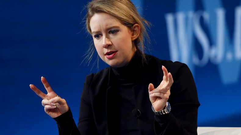 Основательницу стартапа Theranos оштрафовали за обман инвесторов