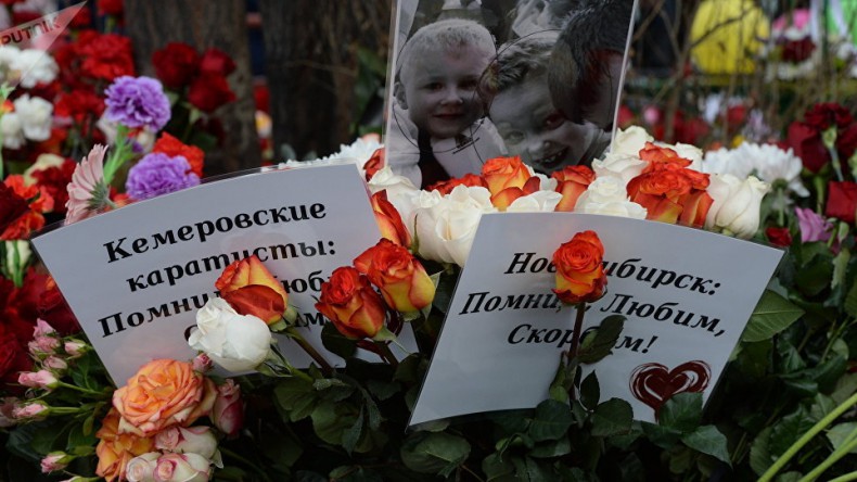 Мэр Риги выплатит семьям погибших в Кемерове 3,5 миллиона рублей
