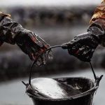 Цена на нефть впервые с ноября 2014 года превысила $72 за баррель