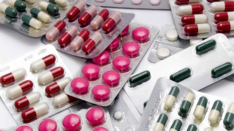 На прилавках продуктовых магазинов могут появиться безрецептурные лекарства