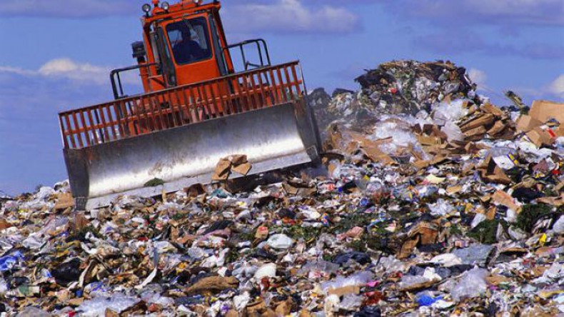 Минприроды хочет создать фонды для ликвидации мусорных полигонов