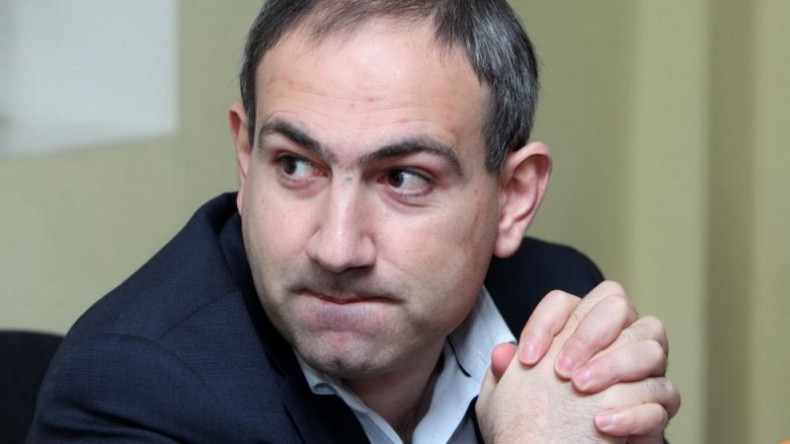 Лидер оппозиции в Армении объявил о начале 