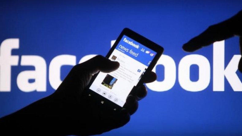 Глава Роскомнадзора рассказал, за что может быть заблокирован Facebook