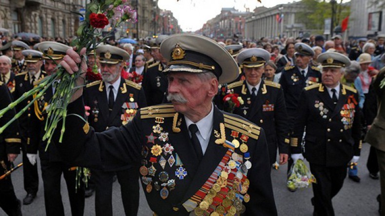 Ветераны России и Прибалтики к 9 мая получат по десять тысяч