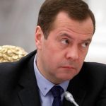 Президент внес в Госдуму кандидатуру Медведева на пост премьера