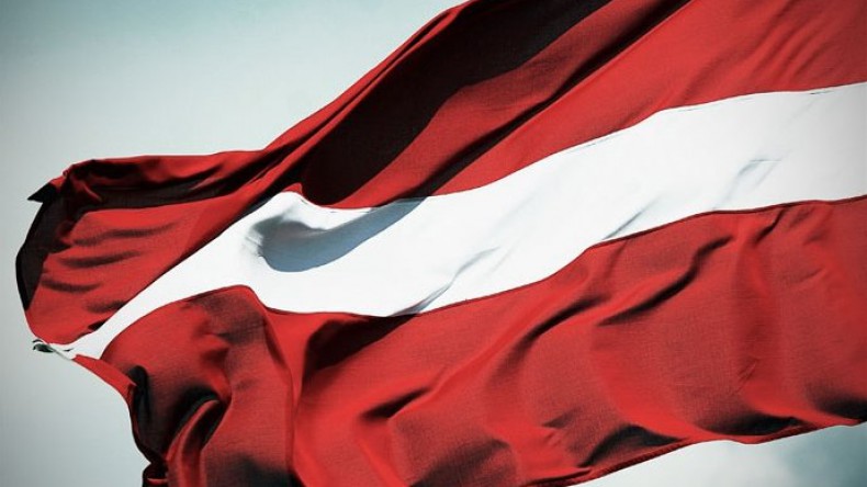 Латвийское посольство в Москве подверглось нападению