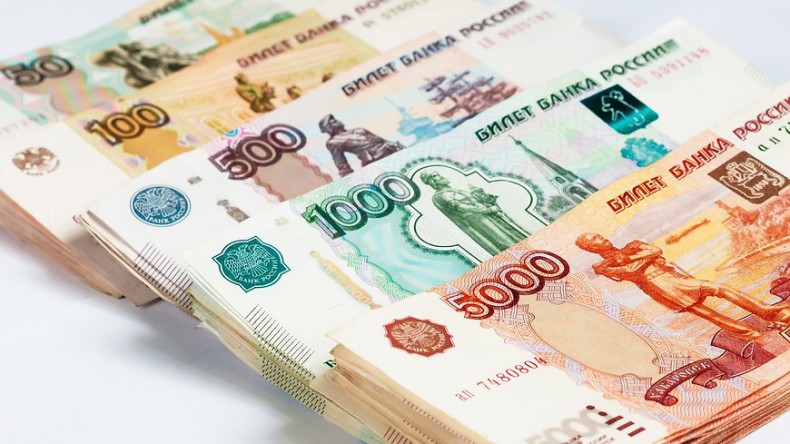 Средний размер кредита «на неотложные нужны» в России достиг 141 тысячи рублей