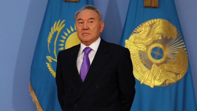 Назарбаев будет пожизненно возглавлять Совбез Казахстана