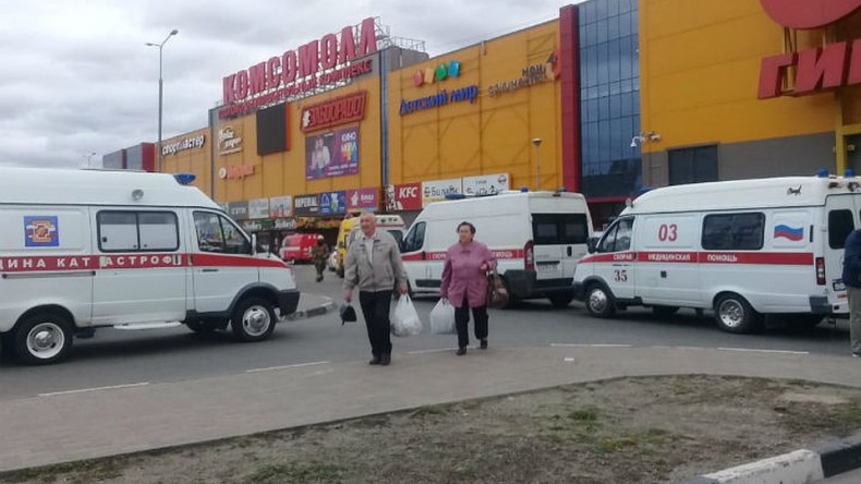 В торговом центре Иркутска при пожаре пострадали дети