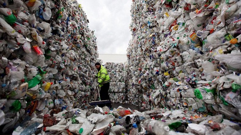 До 2024 года в России должны появиться 200 заводов по утилизации мусора