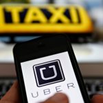 Uber будет страховать пассажиров на время поездки в такси