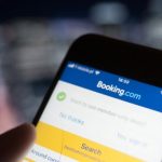 Booking.com перестал работать в Крыму из-за санкций