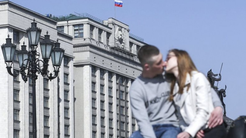 Россияне теперь могут выбирать дату регистрации брака