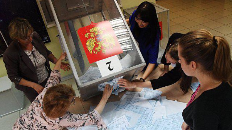 Во Владивостоке на 13 участках отменены результаты выборов губернатора