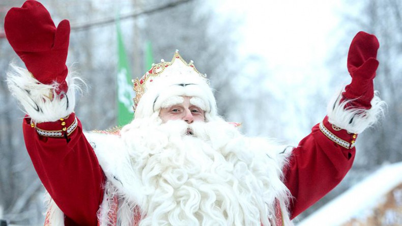 Дед Мороз попросил россиян не загадывать квартиру и новую машину на Новый год