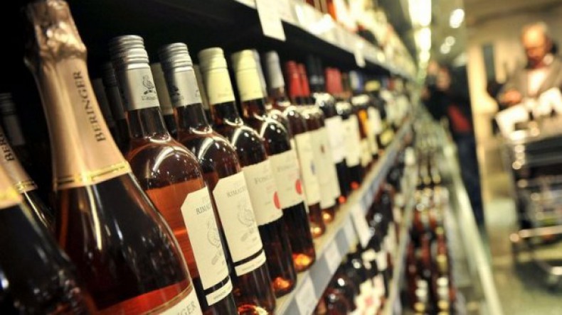 Минздрав намерен увеличить минимальный возраст продажи алкоголя до 21 года