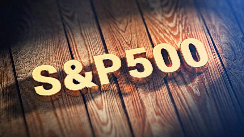S&P 500 упал до четырнадцатимесячного минимума