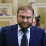 Сенатор от Карачаево-Черкесии Рауф Арашуков задержан за убийства