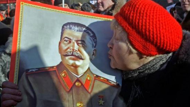 Лев Лурье высказался об уровене одобрения Сталина