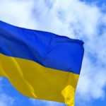 Украиских туристов выселили из греческого отеля за вывешенные флаги