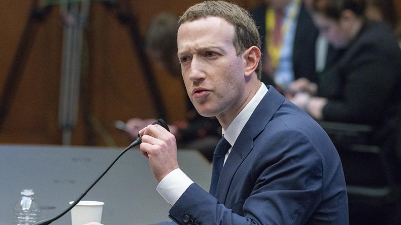 Скандал продолжается: работники Facebook восстали против политической рекламы