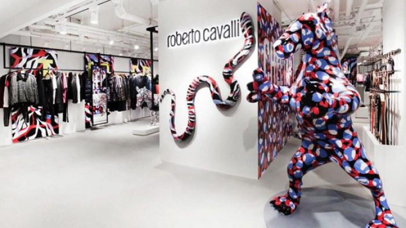 Модный дом Roberto Cavalli продался в ОАЭ