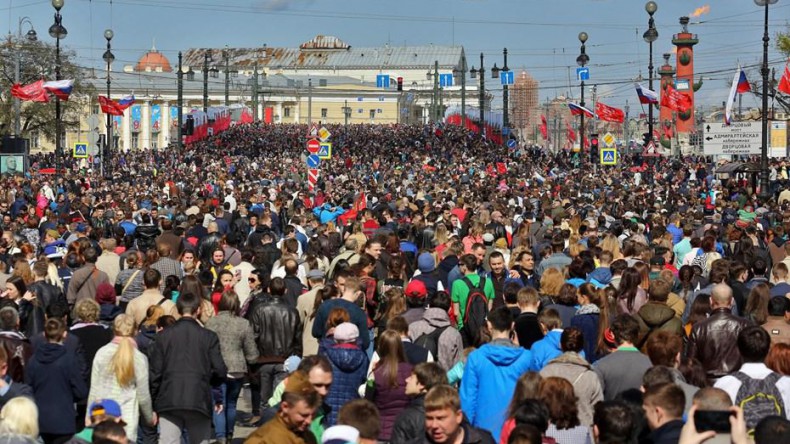 Естественная убыль населения России составила 259,6 тысячи человек
