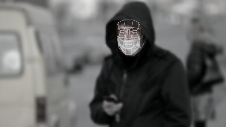Системой распознавания лиц в Москве станут управлять вручную