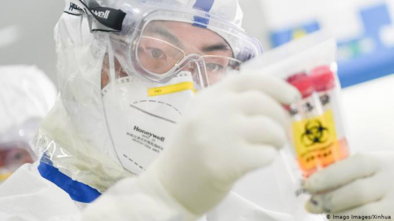 Китайские власти начали расследование об искусственном происхождении коронавируса
